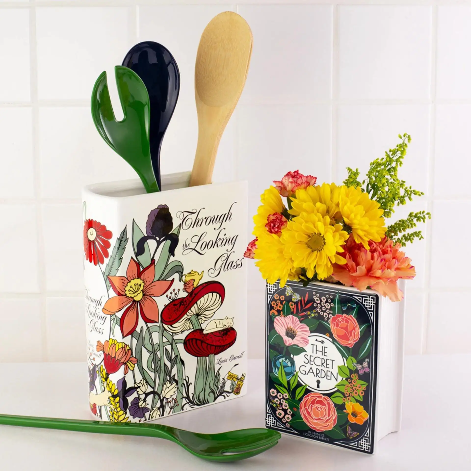 2024 New Fancy ý tưởng sứ & gốm Book Vase với mô hình đẹp bình sang trọng cho bàn và Tủ trang trí
