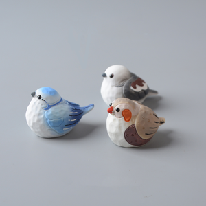 Statue d'oiseau en résine style bois, figurine d'oiseau rustique pour étagère, table, accent de décoration intérieure, cadeau, vente en gros - Product Image 2