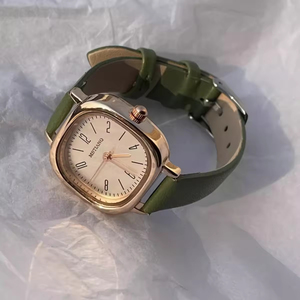 Square <b>watch</b> with an ins-style college vibe, niche design, high-end and understated luxury. - Product Image 4