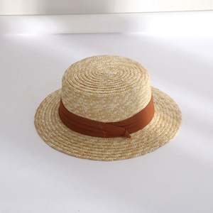 Sombreros de Paja Planos Tipo Boater Baratos al por Mayor para Vacaciones en la Playa, Sombreros de Verano Unisex de Paja de Trigo con Bordado 3D, para Viajes, Esquí y Pesca - Product Image 3
