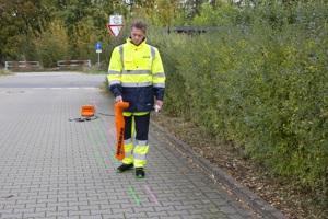 UT 9100 Yeraltı Boru Hattı Bulucu Endüstriyel <span class=keywords><strong>Metal</strong></span> Dedektörü, <span class=keywords><strong>Metal</strong></span> Boru Hattı Tespiti için Plastik Ölçüm Cihazı - Product Image 4