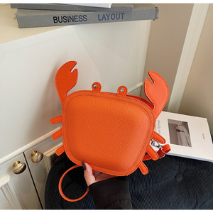 Bolso de hombro pequeño con diseño de cangrejo de dibujos animados creativo personalizado de estilo japonés, bolso de cuero Pu de concha 3D divertido único - Product Image 3