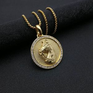 Yunnique – collier avec pendentif tête de cheval en acier inoxydable, serti de diamants, bijoux cadeau unisexe - Product Image 2