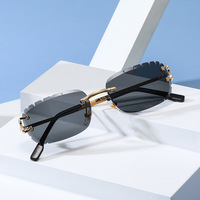 Venta Directa de Fábrica, Gafas de Sol de Diseño Personalizadas para Mujer, Montura Rectangular Grande de Metal sin Aro, Lentes de PC con Degradado