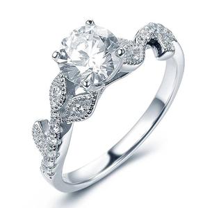 Anello a Foglia d'Uva per Donne, Gioielli di Moda Scintillanti Ispirati alla Natura - Product Image 1