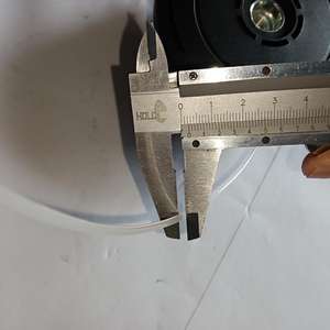 رأس آلة تشذيب العشب من النيلون مع رأس جزازة - Product Image 2