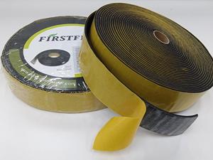 Nastro autoadesivo in schiuma di gomma che conferisce un'elevata resistenza allo stampaggio e proprietà termoisolanti elastomeriche - Product Image 5