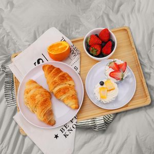 Plateau en bambou avec poignées - Plateau <span class=keywords><strong>de</strong></span> service léger pour le petit-déjeuner au lit, la table basse, le barbecue, la cuisine, l'ottoman et les fêtes - Parfait - Product Image 3