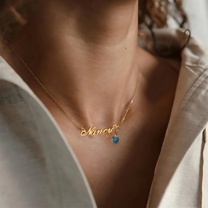 Collar con Nombre Personalizado <span class=keywords><strong>y</strong></span> Piedra <span class=keywords><strong>de</strong></span> Nacimiento, Colgante <span class=keywords><strong>de</strong></span> Corazón <span class=keywords><strong>de</strong></span> Acero Inoxidable con Piedra <span class=keywords><strong>de</strong></span> Nacimiento <span class=keywords><strong>de</strong></span> 12 Meses para Mujeres, Mamá, Enamoradas - Product Image 4