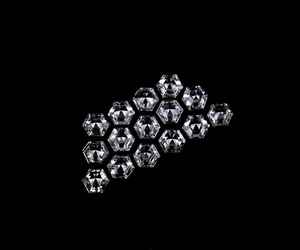 Pendientes de Diamantes Cultivados en Laboratorio con Corte Hexagonal de 4.0 MM, Certificados por IGI, Corte Antiguo, Corte Único - Product Image 4