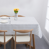 Nappe rectangulaire en PVC à carreaux noirs et blancs, avec dos en flanelle, imperméable, anti-taches et facile à nettoyer, pour la décoration intérieure