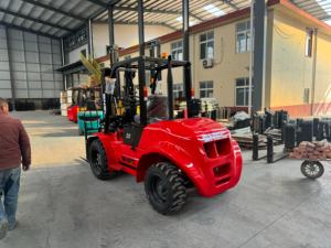 Montacargas SNSC de <span class=keywords><strong>3</strong></span> Toneladas con Motor Diésel, Frenos de Disco Húmedos, Cabina para Operador, Certificación de Seguridad ROPS/FOPS - Product Image 6