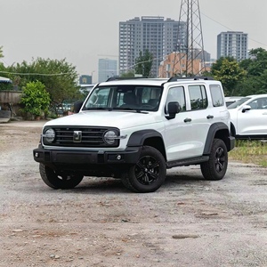 SUV tout-terrain tendance Tank 300, pneus 265/65 R17, vitesse maximale 170 km/h, adapté aux déplacements en extérieur et au quotidien - Product Image 1