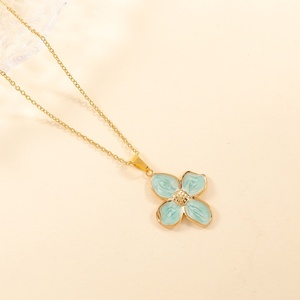 Jingciren Boutique Nouveauté transfrontalière : Ensemble boucles d'oreilles et collier en acier inoxydable, motif fleur et trèfle à quatre feuilles, finition émail goutte, style original - Product Image 3