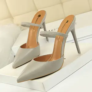 Mules de luxe à talons hauts de 10.5cm pour femmes, pantoufles en cristal à bout fermé, chaussures de bal