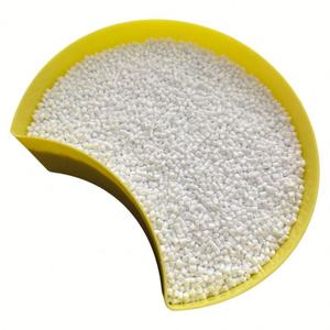 เม็ดพลาสติกโพลีคาร์บอเนตสำหรับสัตว์เลี้ยงเม็ดสีของผลิตภัณฑ์พลาสติก - Product Image 4