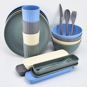 Vente en gros d'assiettes réutilisables personnalisées avec logo pour la cuisine et les restaurants, vaisselle nordique biodégradable incassable en paille de blé - Product Image 1