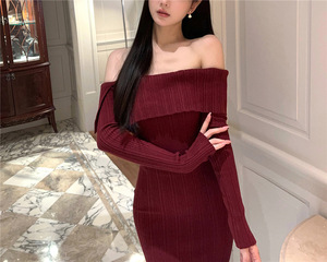 Nouvelles tendances jupe en queue de poisson européenne et américaine femmes S Sexy couleur unie vacances hors épaule robe tricotée de haute qualité <span class=keywords><strong>Wo</strong></span> - Product Image 5