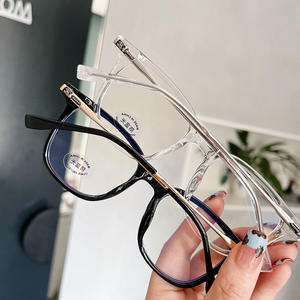 Gafas Qianai con montura cuadrada y filtro de luz azul para mujer, lentes de PC TR90, tamaño mediano, monturas ópticas de estilo coreano - Product Image 4