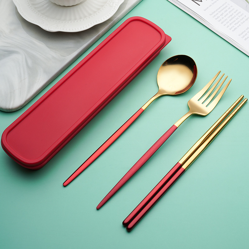 Red Three-Piece Set [Fork Spoon and Chopsticks]]