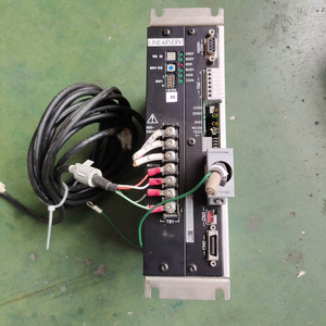 Actionneur UM1L-130C UM1L-130C-1AA-2SA-2 pour Yokogawa UM1L-130C-1AA-2SA-2 UM1L-130C UM1L-130C-1AA-2SA-2 - Product Image 1