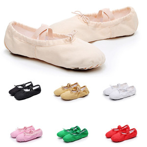 Großhandelspreis Mädchen Ballettschuhe für Anfänger Canvas Ballett-Tanzschuhe für Mädchen und Kinder mit Kordelzug - Product Image 1