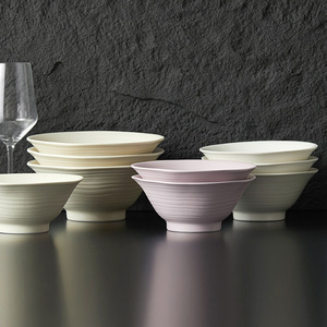 Bol à ramen en céramique et porcelaine, style japonais, couleur crème, avec logo personnalisé OEM/ODM, compatible micro-ondes, pour usage hôtelier, coloré - Product Image 4