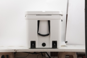Glacière marine rotomoulée en PE de 120 L, conservation de la glace pendant 7 jours, résistante aux UV, étanche, pour yacht, pont, pêche, extérieur - Product Image 6