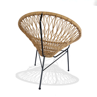 Ensemble de chaises longues de jardin hôtel club chaise simple chaises de balcon de restaurant intérieures et extérieures