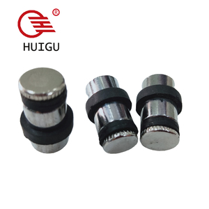 Tùy Chỉnh Duy Nhất Bên Kính Nhiều Lớp Tủ Kệ Hỗ Trợ Pin <span class=keywords><strong>Chrome</strong></span> Kết Thúc Khung Sắt Cho Tủ Quần Áo Sử Dụng - Product Image 1