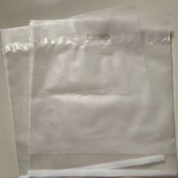 Nouveau sac rétractable en HDPE de marque GF personnalisé, résistant à l'humidité, avec poignée de longueur de main, auto-adhésif et impression en gravure