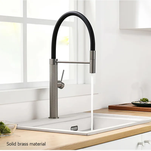 Rubinetto da Cucina AMAXO di Lusso Moderno a Leva Singola in Ottone Montato sul Piano <span class=keywords><strong>con</strong></span> Doccetta Estraibile - Product Image 4