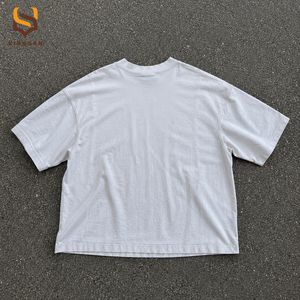 T-shirt personnalisé pour homme à manches courtes, style vintage, délavé, surdimensionné, effet soleil, impression DTG, blanc, streetwear rétro - Product Image 2