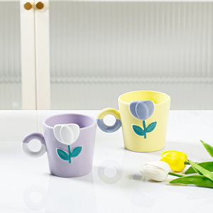 Taza de Cerámica con Diseño de Tulipán para el Día de la Madre, 350 ml, Color Personalizado, Colores Contrastantes, Apta para Lavavajillas y Microondas, Regalo para Fiestas, Vacaciones y Oficina - Product Image 3