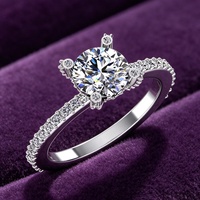 Bague de fiançailles et de mariage minimaliste en argent sterling 925 de 6,5 mm, certifiée GRA, couleur D, moissanite ronde à 4 griffes, passe le testeur de diamant
