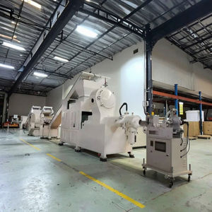 เครื่องอัดรีดแบบสกรูเดี่ยวขนาดเล็กสำหรับใช้ในห้องปฏิบัติการ พร้อมเครื่องตัดเส้นก๋วยเตี๋ยวและสบู่ - Product Image 1