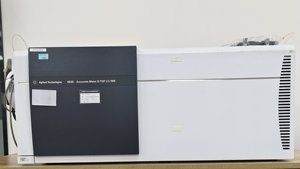 Agilent 6530 Q-TOF Mass Spectrometer dengan ESI/APCI Ion sumber instrumen bekas - Product Image 4