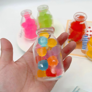 Bouteille de bonbons en plastique, boule de décompression <span class=keywords><strong>anti</strong></span>-stress, jouet amusant <span class=keywords><strong>anti</strong></span>-ennui, style jeunesse, modèle 02, à partir de 14 ans - Product Image 2
