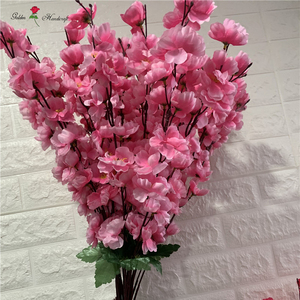 Branche de fleurs artificielles en soie pêche <span class=keywords><strong>et</strong></span> cerisier en blanc, rose <span class=keywords><strong>et</strong></span> violet - Décoration de remise de diplôme - Product Image 1