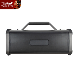 2025 Cao Cấp Ngoài Trời Âm Thanh Thời Trang 3.5 Inch Loa Chống Thấm Nước Fg300 Dây Đeo Đèn Di Động Âm Bass Nặng Khuếch đại Loa - Product Image 2