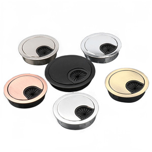 Boîte de passage de câbles en alliage de zinc au design minimaliste moderne pour bureau d'ordinateur et <span class=keywords><strong>meuble</strong></span> <span class=keywords><strong>TV</strong></span>, avec <span class=keywords><strong>cache</strong></span>-trou de câble et diverses spécifications - Product Image 1