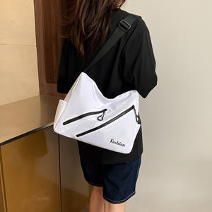 Fashion Minimalist Crossbody <b>Bag</b> Large Capacity Zipper Closure Durable Women's <b>Messenger</b> <b>Bag</b> For Everyday Use - Product Image 5