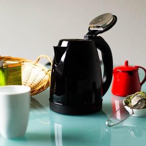 Stainless Steel 1500W Portable Electric <b>Kettle</b> with <b>Temperature</b> <b>Control</b> for Home & Hotel Use 2.0L Capacity Fast Heating - Product Image 3