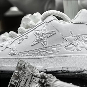 3D Rose Embellished Women Skate Sneakers Embossed Star Pattern <b>White</b> Low Top Fashion Street <b>Shoes</b> - Product Image 2