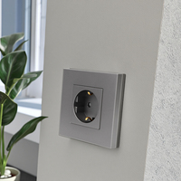 Prises murales électriques simples 16A en plastique EU Bingoelec en gros pour usage domestique avec compatibilité réseau