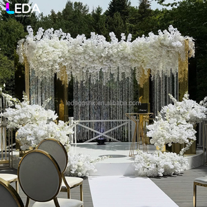 LEDA Wedding Decor Supplies Luxury Hot Selling <b>Gold</b> Square Metal Stainless Steel Mirror <b>Backdrop</b> Arch - Product Image 2