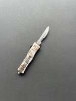 Lame d'aigle multi-scènes # Couteau pliant en acier à haute teneur en carbone 24, pointe tombante, manche en alliage de zinc à changement rapide, couteau utilitaire EDC pour le bureau