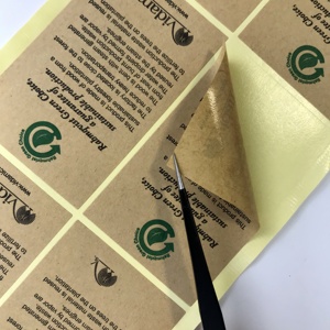 <span class=keywords><strong>Étiquettes</strong></span> en papier <span class=keywords><strong>kraft</strong></span> auto-adhésives à impression personnalisée pour emballage de bouteilles de cosmétiques <span class=keywords><strong>Étiquettes</strong></span> en papier <span class=keywords><strong>kraft</strong></span> autocollant pour emballage de bouteilles - Product Image 4