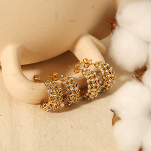 Retro Pearl Zircon <b>Stud</b> Earrings 18K Gold Plated C Shape <b>Titanium</b> Steel Party Fashion Jewelry - Product Image 2
