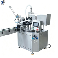 Machine automatique de remplissage et de bouchage de petits sachets pour liquides, pâtes, boissons, huiles comestibles et beurre de cacahuète